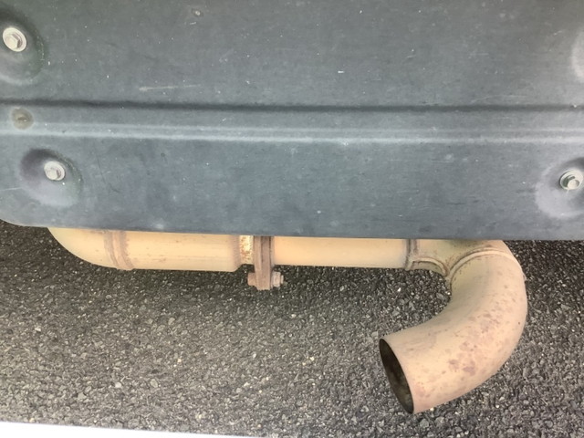 いすゞフォワードアルミウイング中型（4t）[写真16]