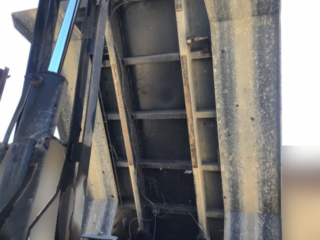 日野プロフィアダンプ大型（10t）[写真06]