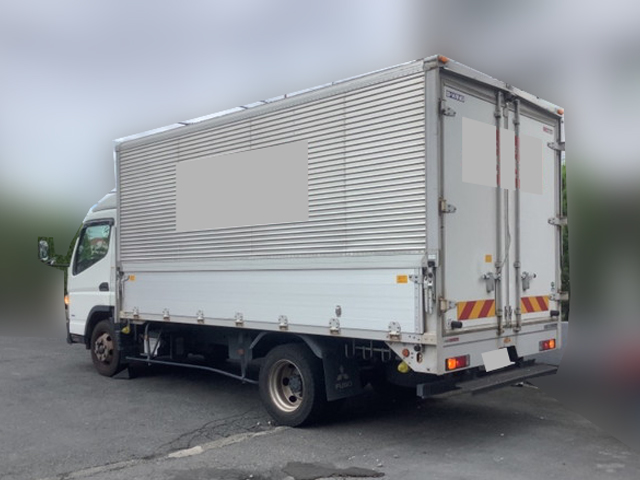 三菱ふそうキャンターアルミウイング小型（2t・3t）[写真02]