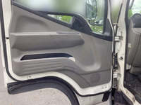 三菱ふそうキャンターアルミウイング小型（2t・3t）[写真20]