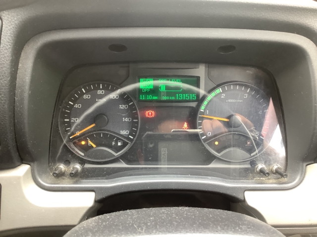 三菱ふそうキャンターアルミウイング小型（2t・3t）[写真29]