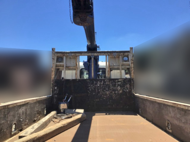 UDトラックスコンドルクレーン3段小型（2t・3t）[写真08]