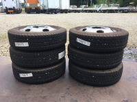 三菱ふそうキャンター平ボディ小型（2t・3t）[写真17]