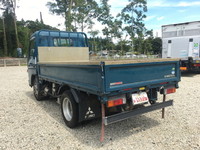 三菱ふそうキャンター平ボディ小型（2t・3t）[写真04]