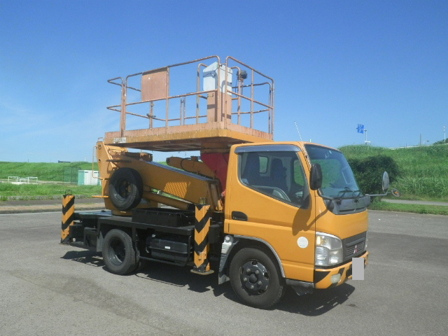 三菱ふそうキャンター高所作業車小型（2t・3t）KK-FE73EB [写真01]