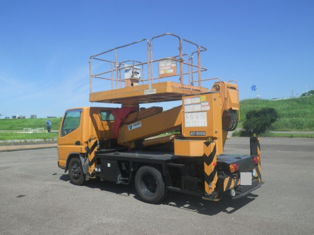 三菱ふそうキャンター高所作業車小型（2t・3t）[写真03]