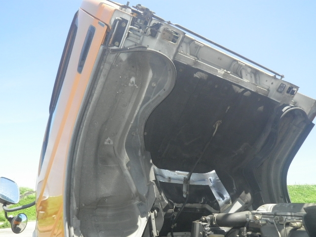 三菱ふそうキャンター高所作業車小型（2t・3t）[写真31]