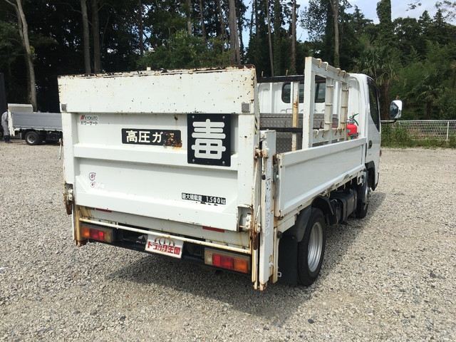 三菱ふそうキャンターガッツ平ボディ小型（2t・3t）[写真02]
