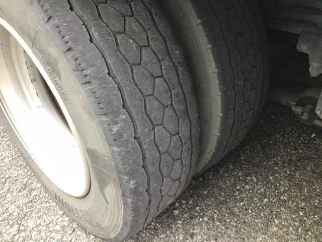 UDトラックスクオンアルミウイング大型（10t）[写真22]