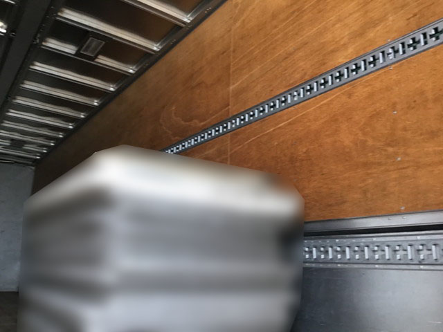 UDトラックスクオンアルミウイング大型（10t）[写真07]