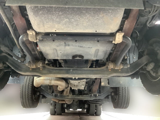 三菱ふそうスーパーグレートセルフクレーン4段大型（10t）[写真22]