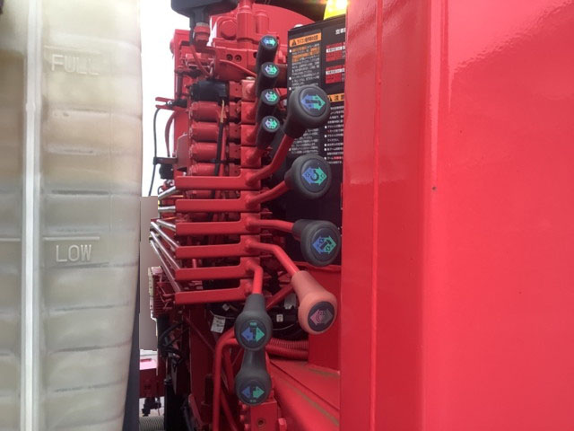 三菱ふそうスーパーグレートセルフクレーン4段大型（10t）[写真09]