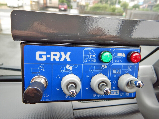 日野デュトロパッカー車（塵芥車）小型（2t・3t）[写真12]