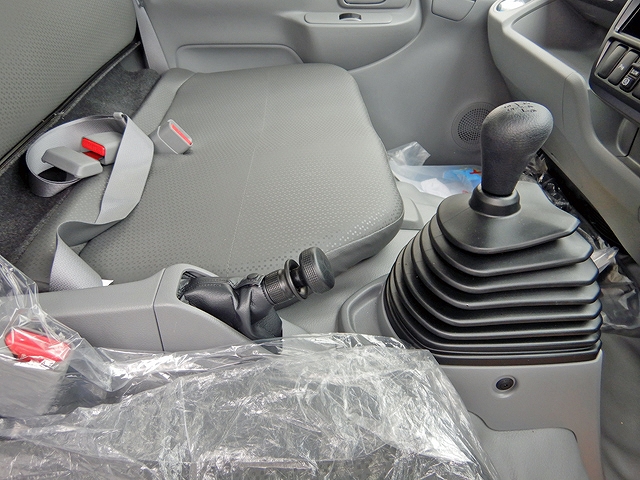 日野デュトロパッカー車（塵芥車）小型（2t・3t）[写真30]