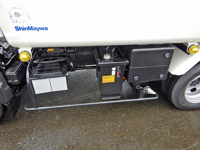 日野デュトロパッカー車（塵芥車）小型（2t・3t）[写真39]