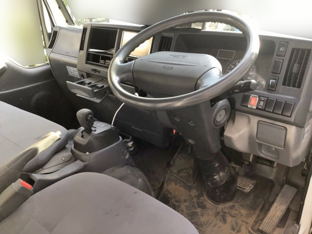 マツダタイタンダブルキャブ（Wキャブ）小型（2t・3t）[写真18]