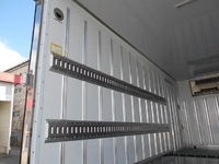 三菱ふそうキャンター冷凍車（冷蔵車）小型（2t・3t）[写真16]