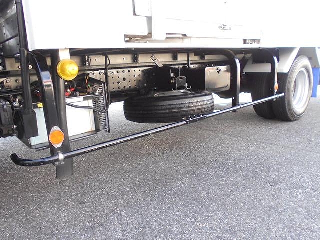 三菱ふそうキャンター冷凍車（冷蔵車）小型（2t・3t）[写真17]