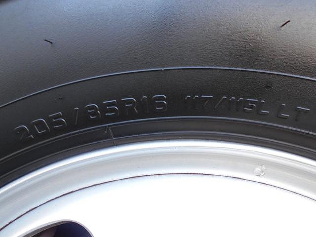 三菱ふそうキャンター冷凍車（冷蔵車）小型（2t・3t）[写真23]