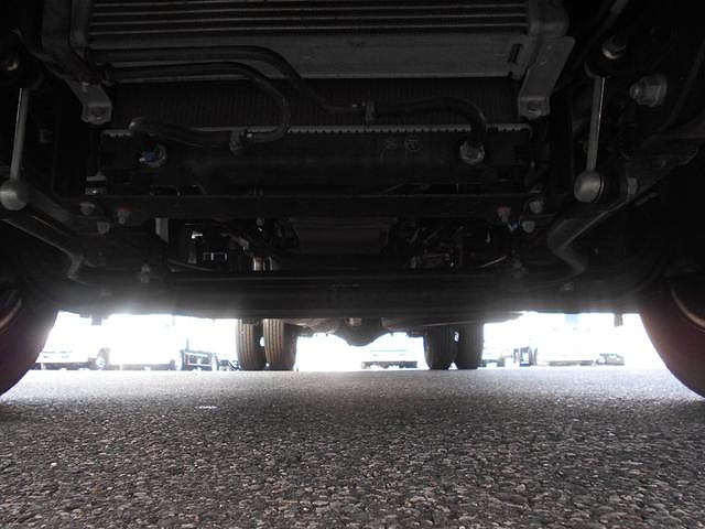 三菱ふそうキャンター冷凍車（冷蔵車）小型（2t・3t）[写真26]