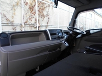 三菱ふそうキャンター冷凍車（冷蔵車）小型（2t・3t）[写真31]