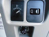 三菱ふそうキャンター冷凍車（冷蔵車）小型（2t・3t）[写真35]