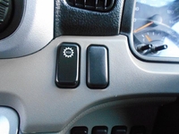 三菱ふそうキャンター冷凍車（冷蔵車）小型（2t・3t）[写真38]