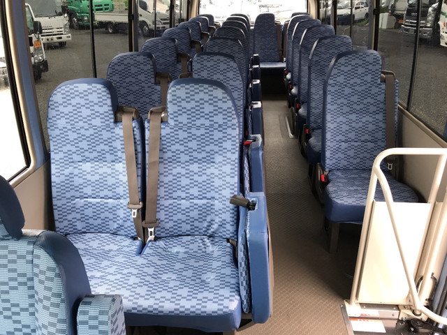 三菱ふそうローザマイクロバス[写真12]