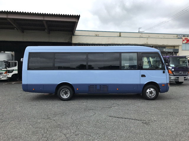 三菱ふそうローザマイクロバス[写真05]