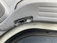 三菱ふそうキャンターガッツ平ボディ小型（2t・3t）[写真13]