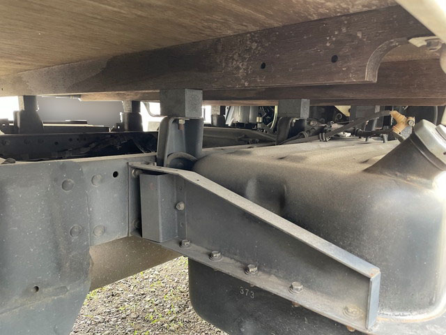 三菱ふそうキャンターガッツ平ボディ小型（2t・3t）[写真08]