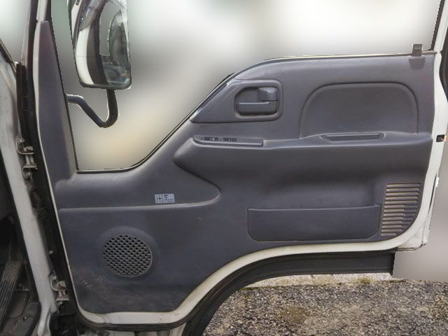 いすゞエルフ平ボディ小型（2t・3t）[写真19]