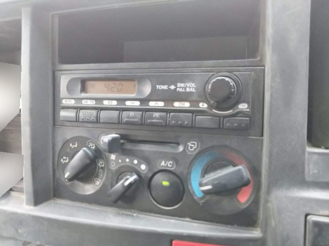 いすゞエルフ平ボディ小型（2t・3t）[写真27]