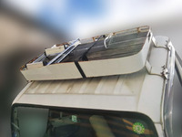 いすゞエルフ平ボディ小型（2t・3t）[写真03]