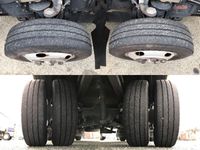 いすゞエルフ平ボディ小型（2t・3t）[写真17]