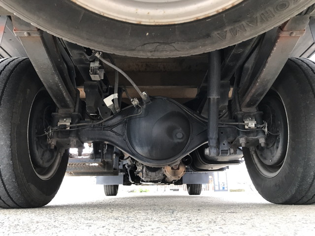 いすゞエルフ平ボディ小型（2t・3t）[写真20]