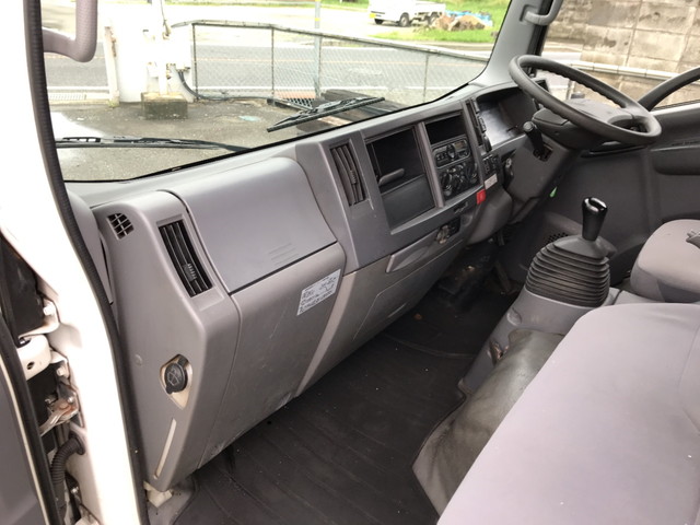 いすゞエルフ平ボディ小型（2t・3t）[写真29]