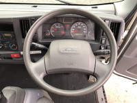 いすゞエルフ平ボディ小型（2t・3t）[写真32]