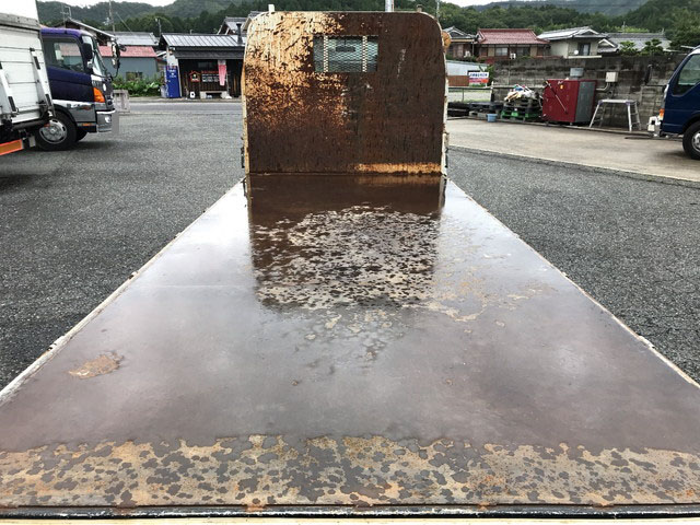 いすゞエルフ平ボディ小型（2t・3t）[写真09]