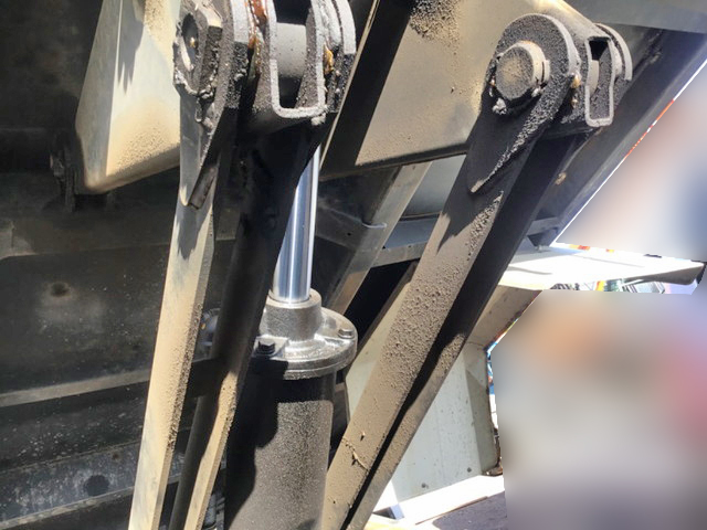 いすゞフォワードダンプ中型（4t）[写真13]