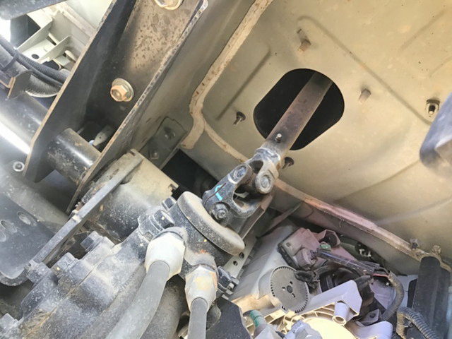 いすゞフォワードダンプ中型（4t）[写真18]