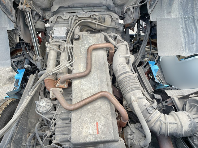 日野プロフィアトレーラーヘッド（トラクターヘッド）大型（10t）[写真21]