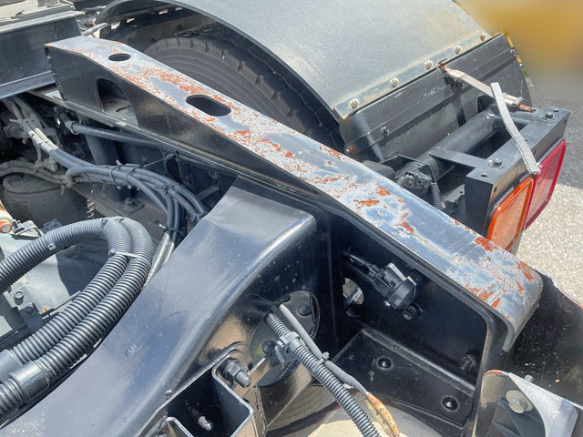 日野プロフィアトレーラーヘッド（トラクターヘッド）大型（10t）[写真08]