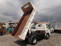 日野デュトロダンプ小型（2t・3t）[写真02]