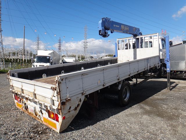 UDトラックスコンドルセルフクレーン6段中型（4t）[写真02]