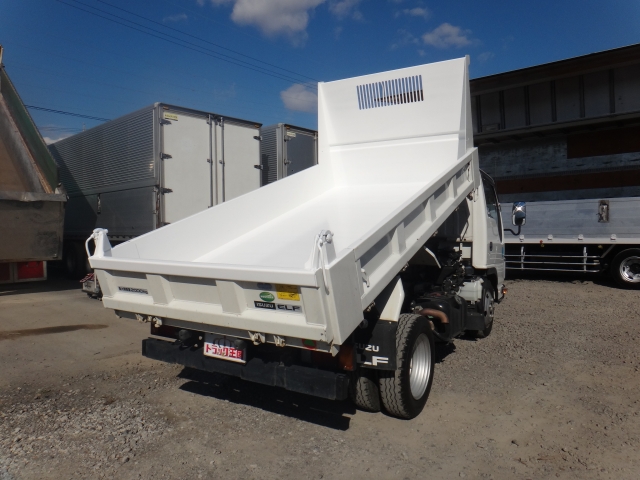 いすゞエルフダンプ小型（2t・3t）[写真02]