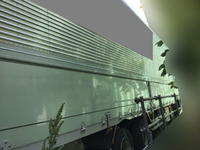 UDトラックスクオンアルミウイング大型（10t）[写真02]