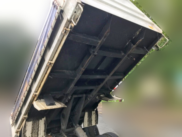 三菱ふそうキャンターダンプ小型（2t・3t）[写真11]