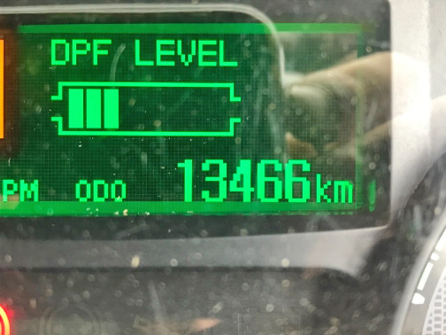 三菱ふそうキャンターダンプ小型（2t・3t）[写真31]