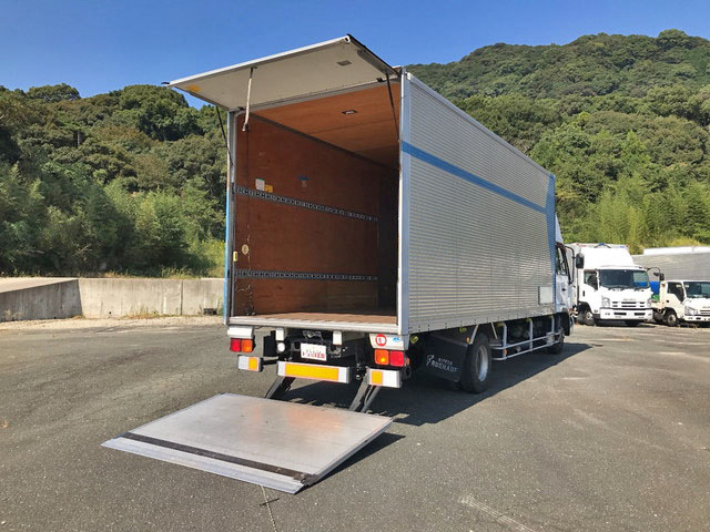 UDトラックスコンドルアルミバン中型（4t）[写真11]